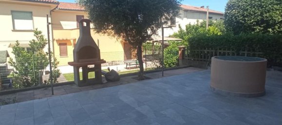 3 Schlafzimmer Wohnung in Castelfranco di Sotto, Italy, Nr. 355922 7