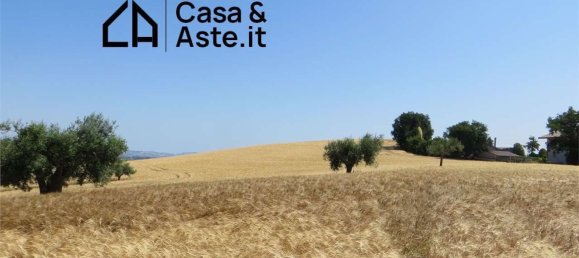 6 rooms House in Corridonia, Italy No. 268495 9