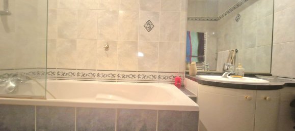 4 chambres Maison à Coulommiers, France No. 188339 7