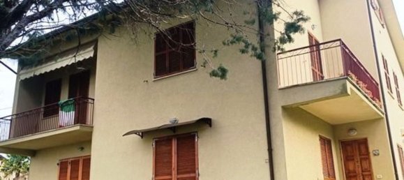 24 rooms House in Urbania, Italy No. 132428 3