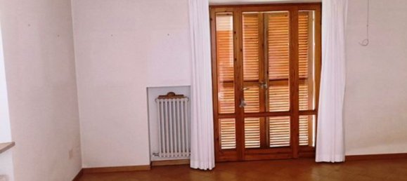 24 rooms House in Urbania, Italy No. 132428 8