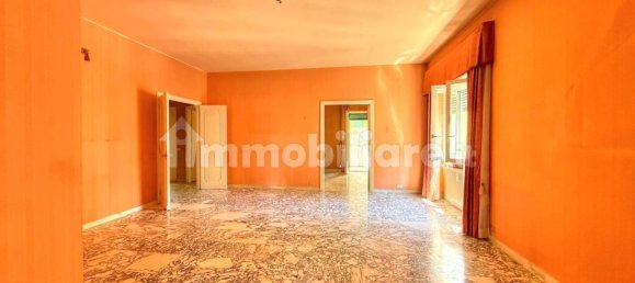 2 bedrooms Apartment in Rome, Italy No. 333636 3