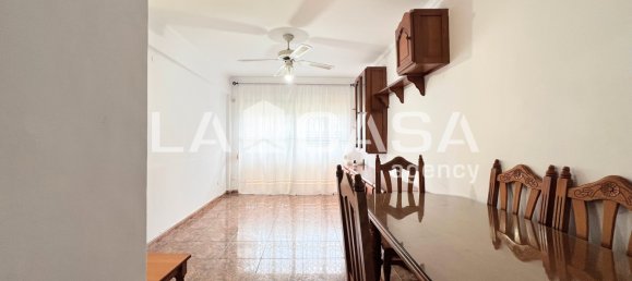 Apartamento de 3 dormitorios en Badalona, Spain No. 140895 4