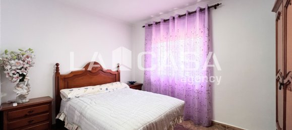Apartamento de 3 dormitorios en Badalona, Spain No. 140895 15