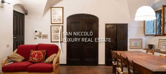 3 bedrooms Apartment in Florence, Italy No. 192897 11