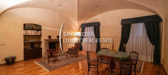 3 bedrooms Apartment in Florence, Italy No. 192897 24