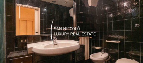 3 bedrooms Apartment in Florence, Italy No. 192897 22