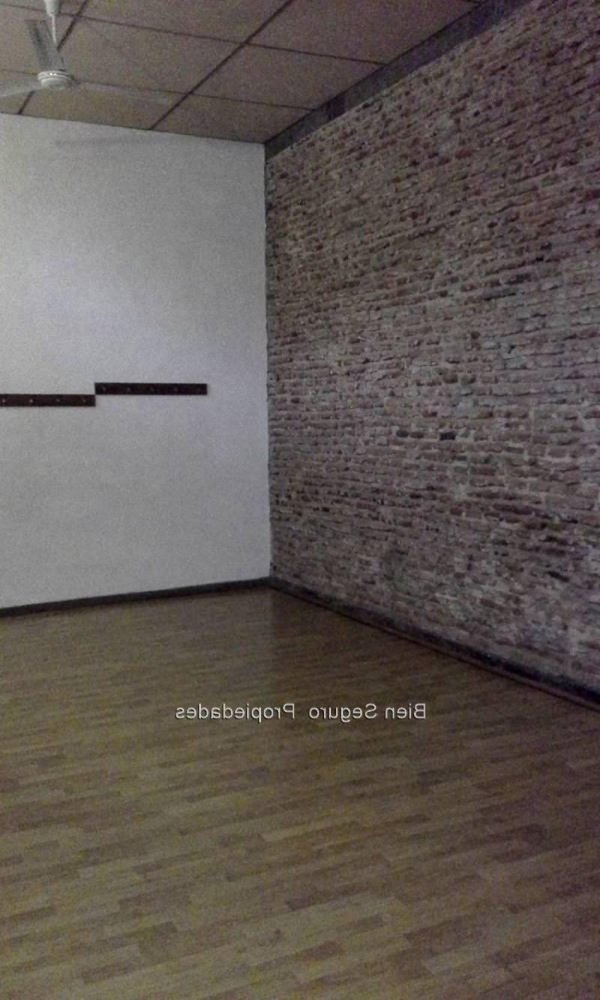 Земельный участок с 7 спальнями в Монтевидео, Уругвай № 15865