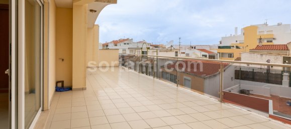 4 Schlafzimmer Gebäude in Quarteira, Portugal, Nr. 96475 29