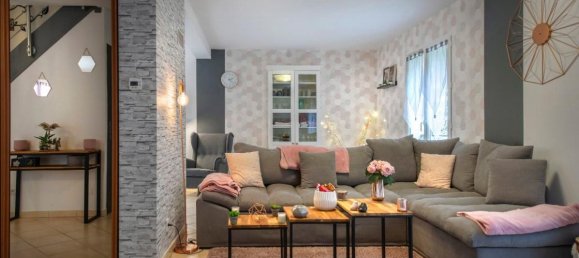 Casa de 5 dormitorios en Nemours, France No. 191536 8