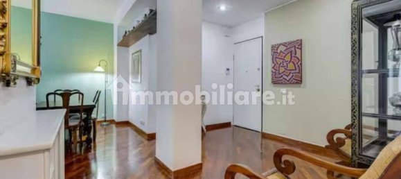 4 rooms Commercial property in Rome, Italy No. 146725 16