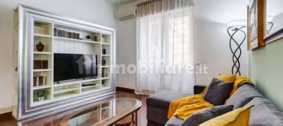 4 rooms Commercial property in Rome, Italy No. 146725 11