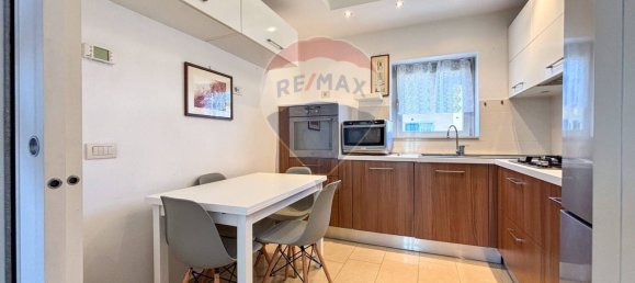 2 bedrooms Apartment in Arcisate, Italy No. 319444 8