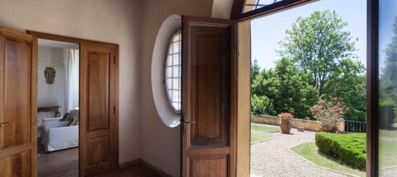 24 rooms Villa in Siena, Italy No. 135948 13