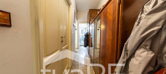 2 bedrooms Apartment in Rome, Italy No. 139124 16