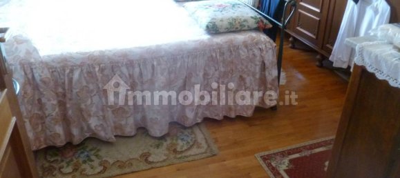 4 bedrooms Apartment in Castiglione del Lago, Italy No. 72548 9