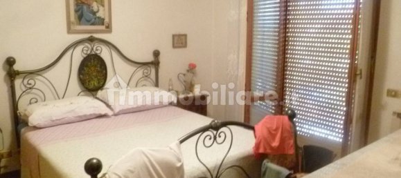 4 bedrooms Apartment in Castiglione del Lago, Italy No. 72548 11