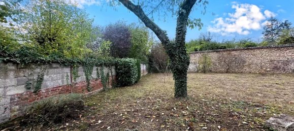 6 bedrooms House in Chartres, France No. 157705 12