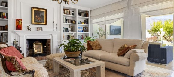 Villa de 4 dormitorios en Marbella, Spain No. 118617 7