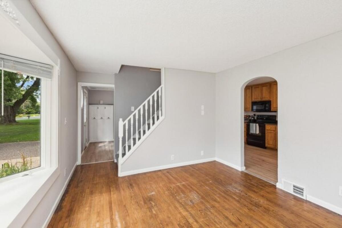 4 bedrooms House in Mounds View, USA No. 393605