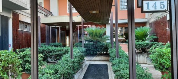 2 Schlafzimmer Wohnung in Palermo, Italy, Nr. 291329 3