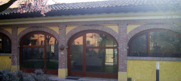 7-Zimmer Villa in Roncoferraro, Italy, Nr. 246033 4