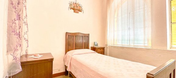 5-Zimmer Haus in Borgosesia, Italy, Nr. 237798 41