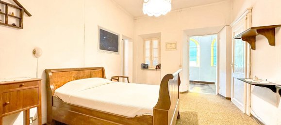 5-Zimmer Haus in Borgosesia, Italy, Nr. 237798 12