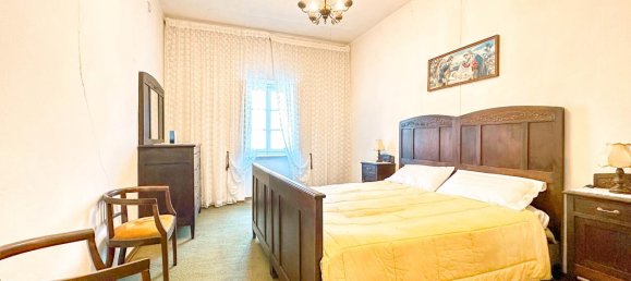 5-Zimmer Haus in Borgosesia, Italy, Nr. 237798 39