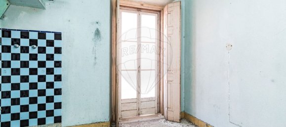 585m² Building in Evora, Portugal No. 131899 33