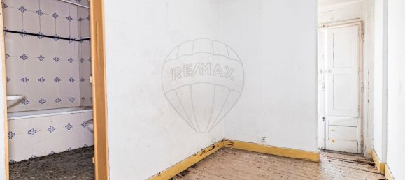 585m² Building in Evora, Portugal No. 131899 29