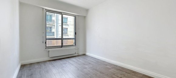 2 bedrooms Apartment in Paris, France No. 318260 6