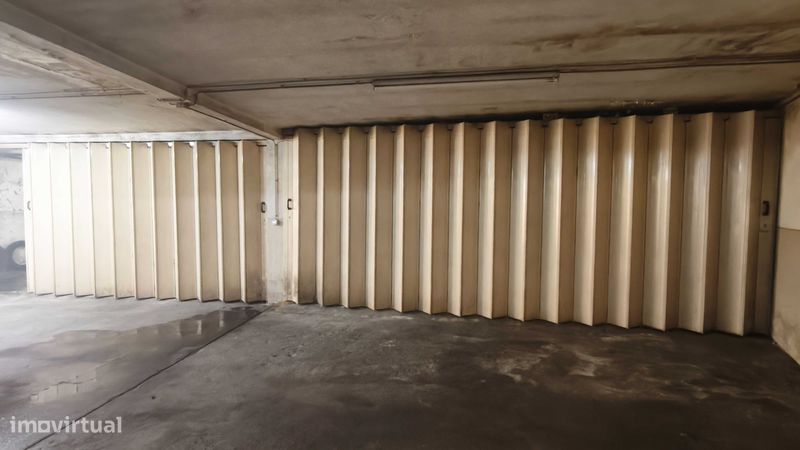 40m² Garage in Castelo da Maia, Portugal No. 323482
