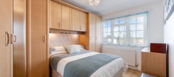 3 bedrooms Commercial property in Surbiton, United Kingdom No. 9953 7