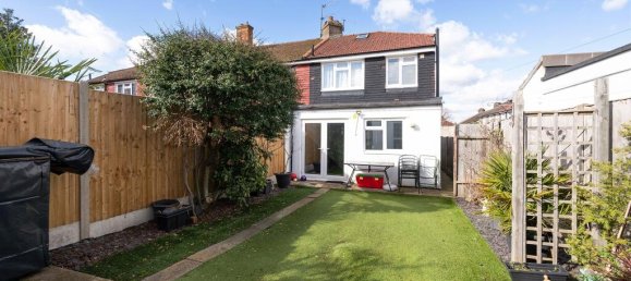 3 bedrooms Commercial property in Surbiton, United Kingdom No. 9953 12