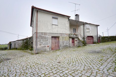 6 chambres Maison à Sernancelhe, Portugal No. 162988