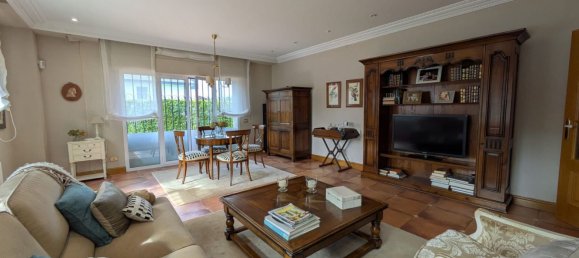 5 bedrooms House in La Rioja, Spain No. 163938 10