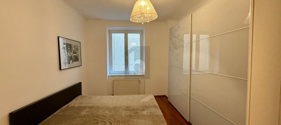 3 rooms Apartment in Alsergrund, Austria No. 233248 2