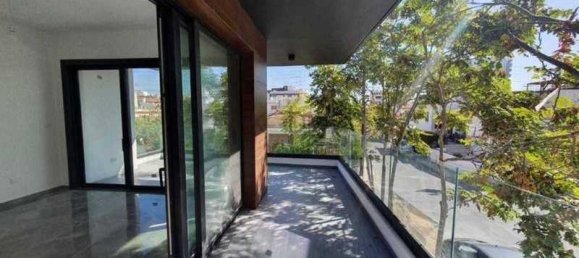 3 chambres Appartement à Limassol, Cyprus No. 18379 3