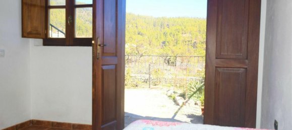 4 bedrooms House in Vilaflor, Spain No. 29764 10