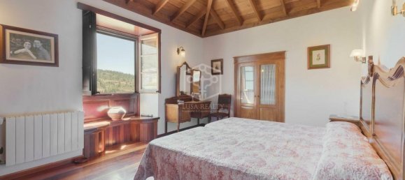 4 bedrooms House in Vilaflor, Spain No. 29764 5