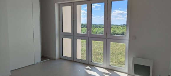 2 bedrooms Duplex in Coupvray, France No. 333898 3