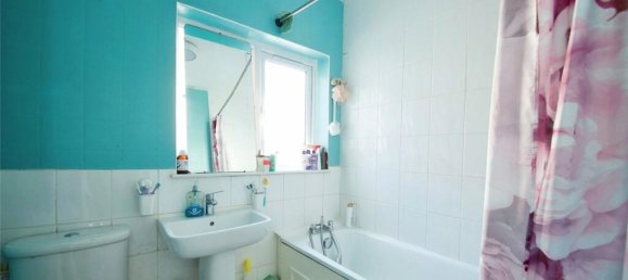 3 غرف نوم منزل في Enfield, United Kingdom رقم 11504 12