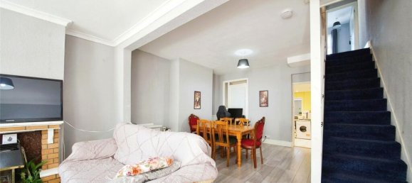 3 غرف نوم منزل في Enfield, United Kingdom رقم 11504 3