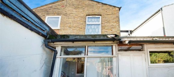 3 غرف نوم منزل في Enfield, United Kingdom رقم 11504 15