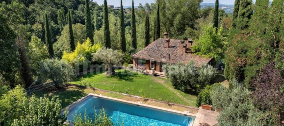 4 bedrooms House in Monteleone d'Orvieto, Italy No. 102158 3