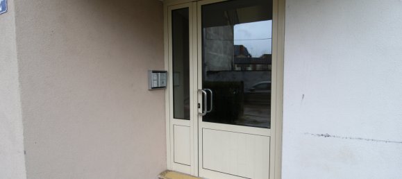 2 bedrooms Apartment in Nevers, France No. 205855 2