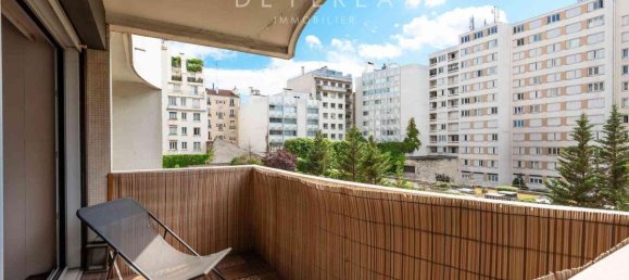 3 bedrooms Apartment in Paris, France No. 163357 6