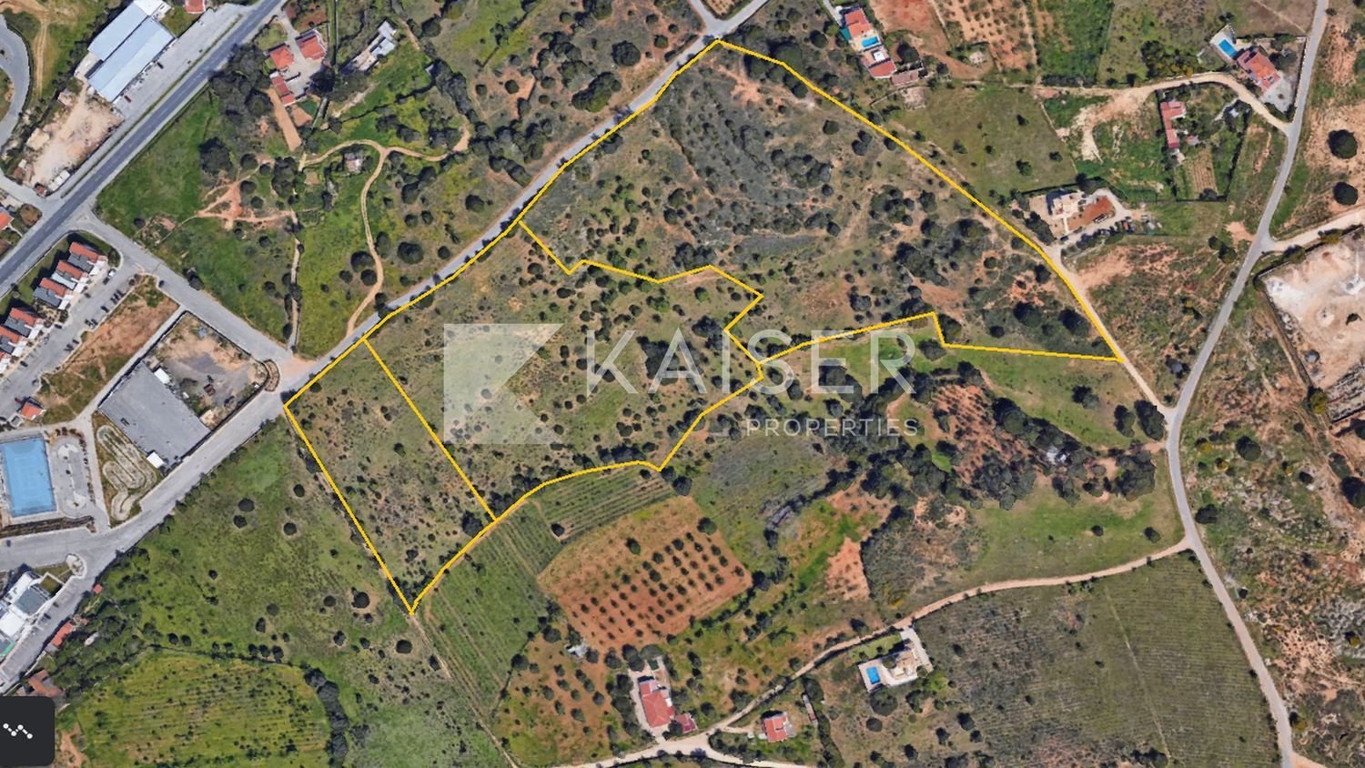 61920m² Land in Porches, Portugal No. 205996