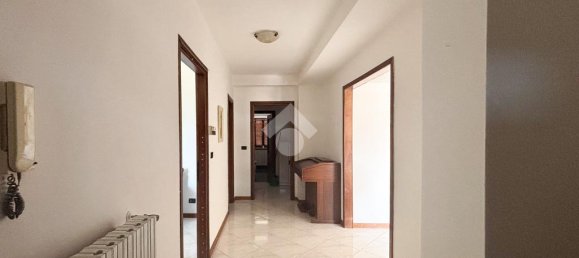 3 Schlafzimmer Wohnung in L'Aquila, Italy, Nr. 318061 7